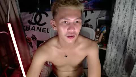 ralfhuge24 online show from April 13, 12:50 pm