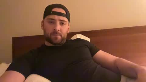 randomdude5950 online show from February 21, 2:06 am