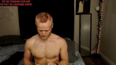 Snapshot of randyroderick chatting on October 27, 11:40 pm Randy Rod online show from October 27, 11:40 pm