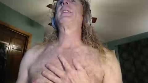 Ranger510 online show from December 12, 3:54 am