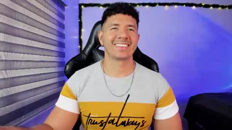 Jonas online show from July 15, 3:19 pm