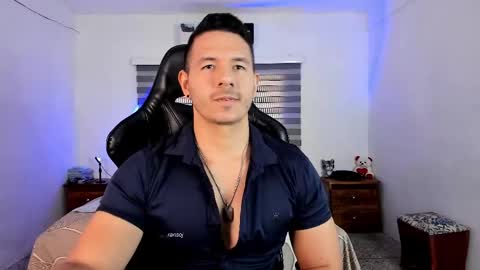 Jonas online show from September 18, 3:14 pm