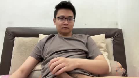 randomnaut online show from February 4, 6:27 pm