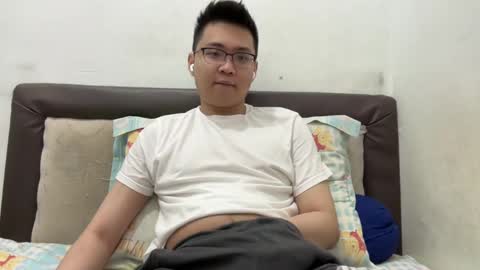 randomnaut online show from December 12, 2:11 pm