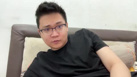 randomnaut online show from February 3, 7:00 pm