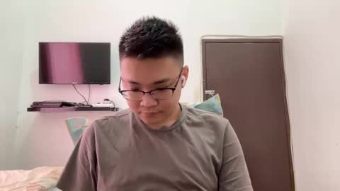 randomnaut online show from January 9, 6:38 am