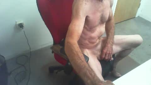 Snapshot of rattcatt chatting on January 1, 9:52 pm rattcatt online show from January 1, 9:52 pm