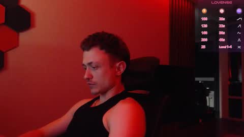 Snapshot of ravine_doleg chatting on September 17, 10:22 pm Alex Nash online show from September 17, 10:22 pm