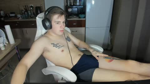 Ray online show from December 9, 10:15 pm