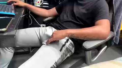 rbk26 online show from October 17, 6:45 pm