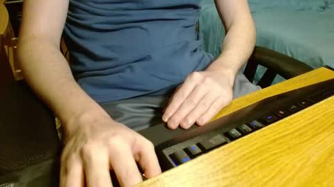 Scrappy Coco online show from October 12, 1:10 am