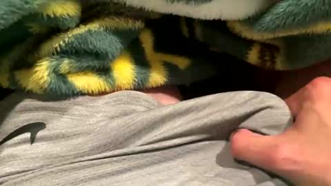 Snapshot of realbigload77 chatting on September 26, 2:20 am realbigload77 online show from September 26, 2:20 am