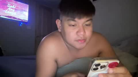 Snapshot of red_iibraxx chatting on November 1, 2:04 am Red Libra online show from November 1, 2:04 am