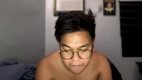 Snapshot of red_iibraxx chatting on March 1, 9:51 am Red Libra online show from March 1, 9:51 am