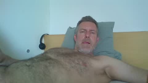 Red online show from May 29, 11:53 am
