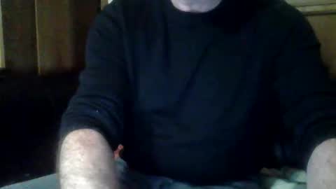 redfox60010 online show from April 20, 10:34 pm