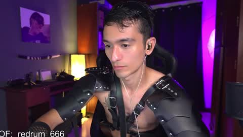 Red online show from March 11, 5:02 pm