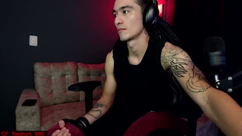 Red online show from December 7, 11:12 pm