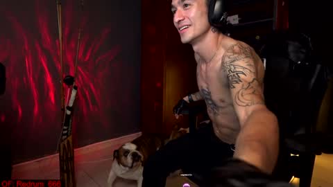 Red online show from December 19, 4:56 am