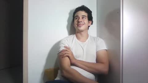 RedsoulReaver online show from February 12, 3:01 am