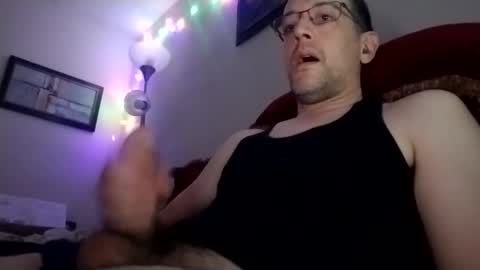 Snapshot of regularguy20 chatting on December 30, 9:59 am regularguy20 online show from December 30, 9:59 am