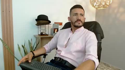   REIKO  online show from February 10, 6:56 pm