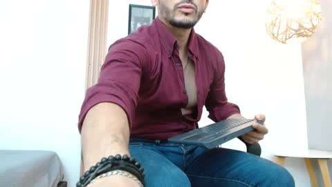   REIKO  online show from January 2, 7:29 pm