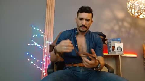   REIKO  online show from February 24, 7:58 pm