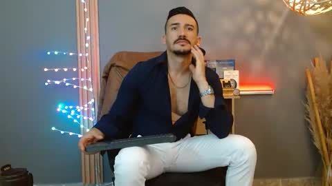   REIKO  online show from February 18, 2:58 pm