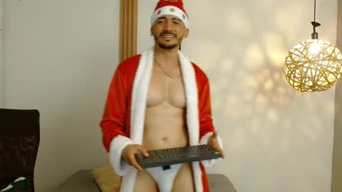   REIKO  online show from December 2, 7:14 pm