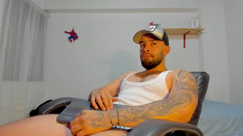 Rmy Steen online show from March 5, 1:35 am