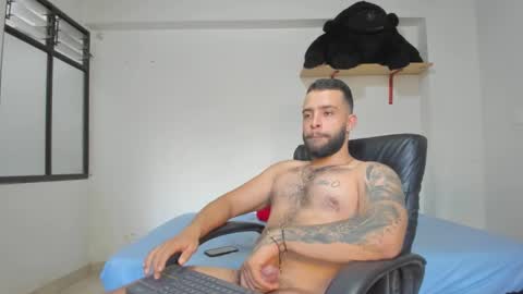 Rmy Steen online show from January 21, 9:15 pm