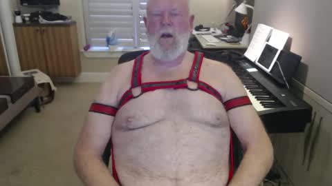 rfreitag01 online show from March 20, 4:11 pm