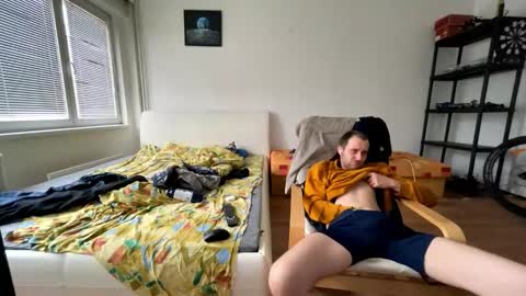 ricciardio online show from October 11, 12:09 pm