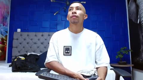 richar_voller online show from January 9, 11:25 am