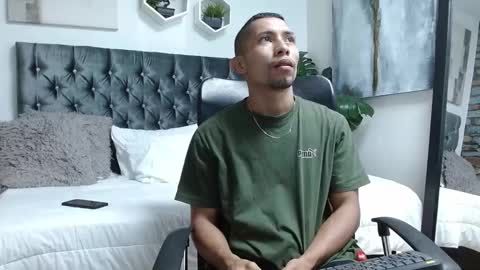 richar_voller online show from March 11, 11:23 am