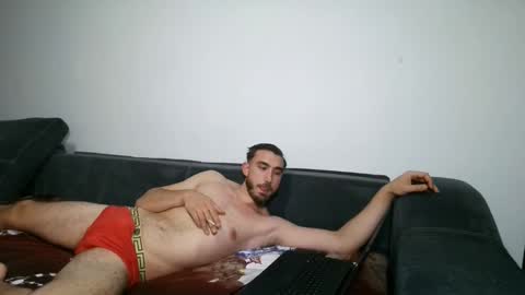 richard111223 online show from November 19, 8:30 pm