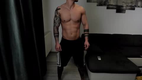 RichardDarell online show from October 4, 5:01 am