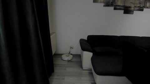 RichardDarell online show from January 8, 6:51 am