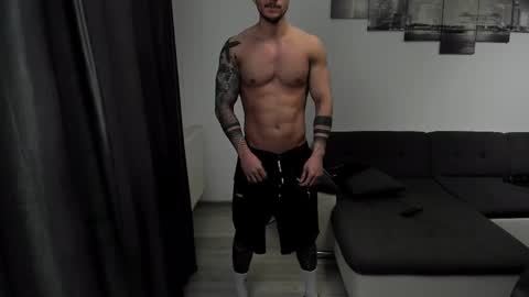 RichardDarell online show from March 5, 6:44 am