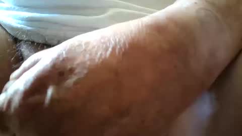 Snapshot of richmondmale chatting on October 17, 6:34 pm Always crusing cams online show from October 17, 6:34 pm