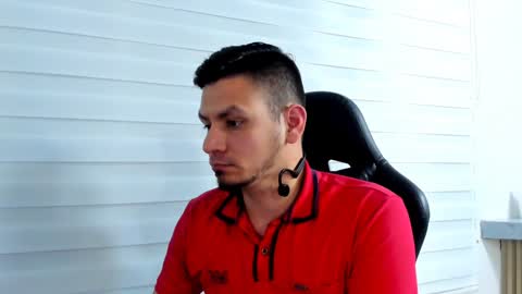 Snapshot of rick_diesel chatting on February 4, 5:31 am  Rick Diesel  online show from February 4, 5:31 am