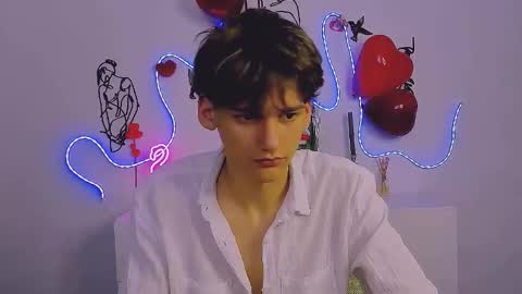 Rico online show from February 9, 8:24 pm