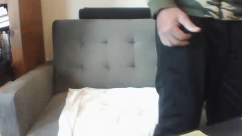 ridemehigh1 online show from October 26, 8:55 pm