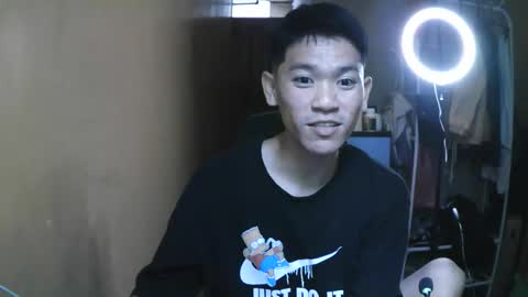 riiichie12 online show from November 23, 6:46 am