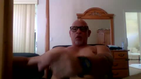 Snapshot of rionel chatting on February 27, 4:53 pm RioNel online show from February 27, 4:53 pm