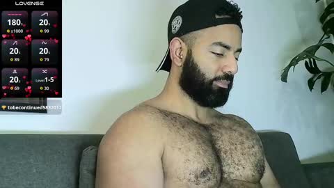 Snapshot of roa32sebas chatting on September 11, 6:18 pm SebasRoa online show from September 11, 6:18 pm