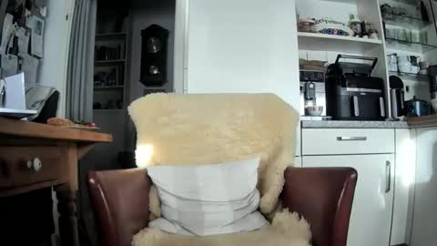 roadrunnerger online show from April 29, 5:06 pm