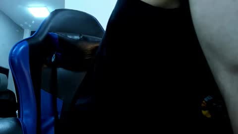 Roan Birkin online show from December 14, 9:55 pm