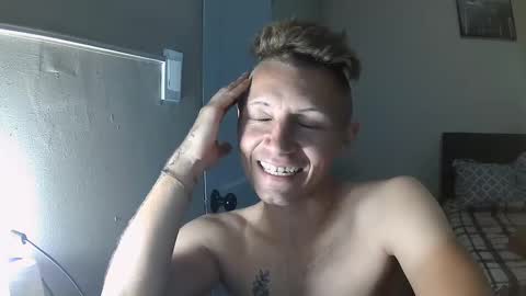 RoastingCorn online show from October 9, 2:38 am